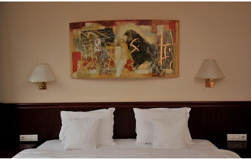 Zan Hotel วอยนาซา ภายนอก รูปภาพ
